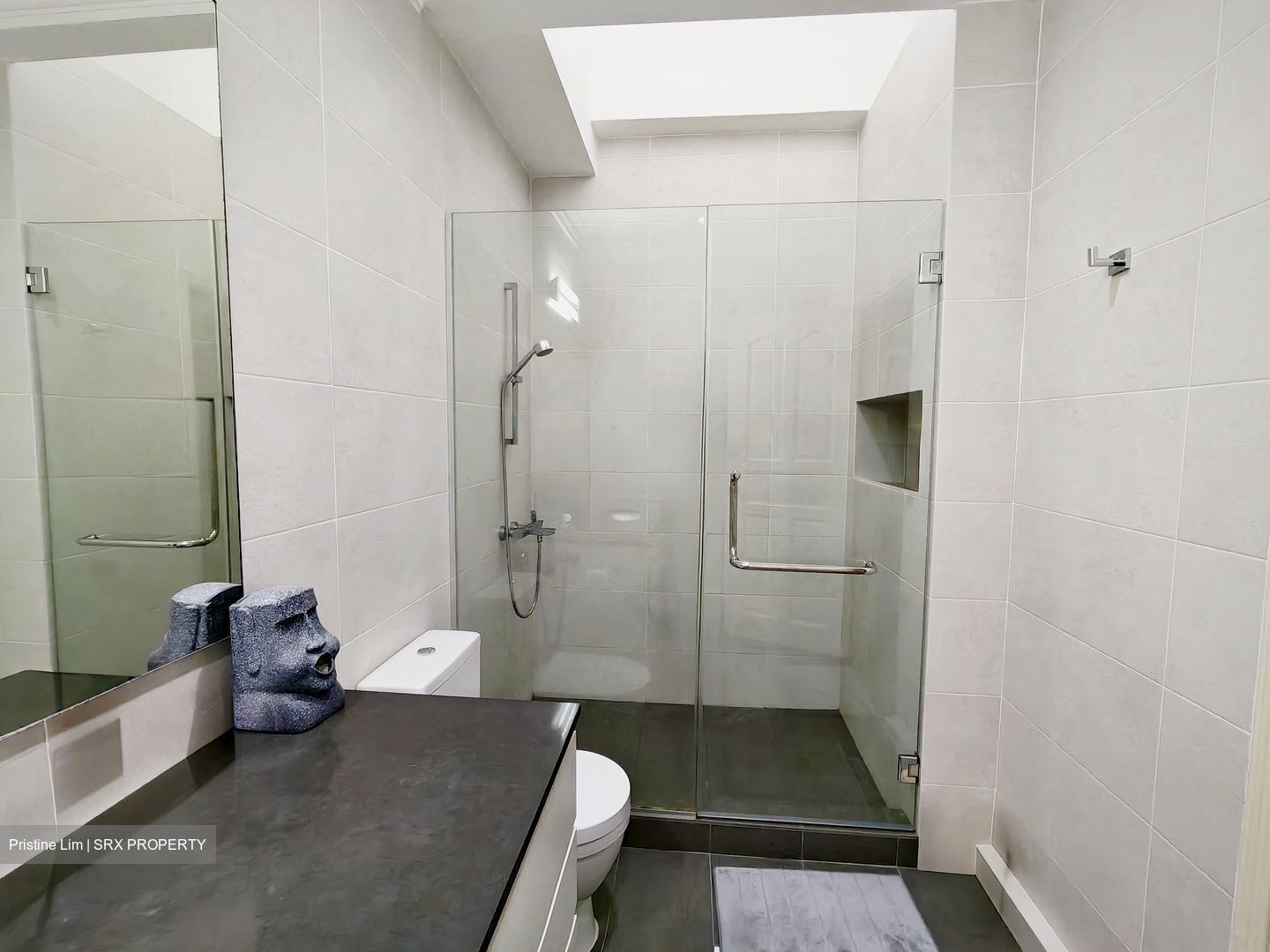 King's Road (D10), Terrace #494558641